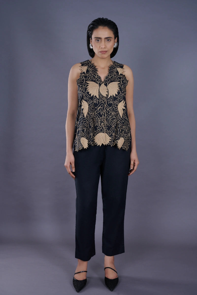 Gaia Cut Work Cordset