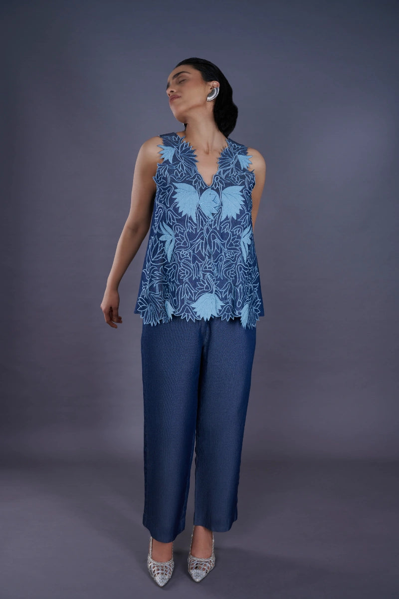 Gaia Cut Work Cordset